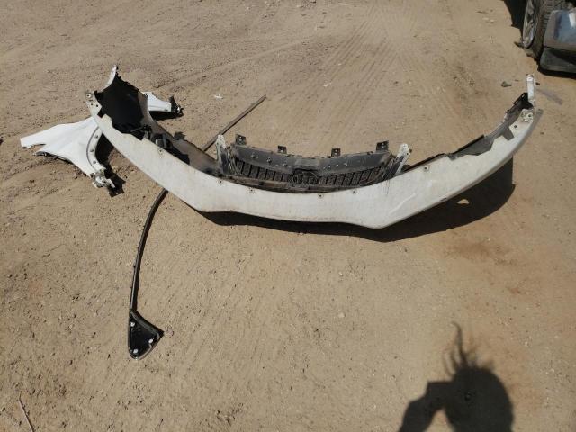 LRBFX1SAXJD024817 - 2018 BUICK ENVISION ESSENCE Սպիտակ լուսանկար 13