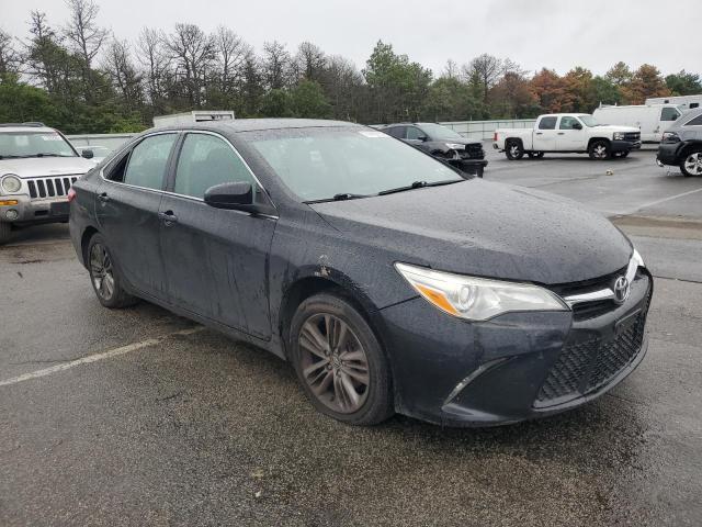 4T1BF1FK2HU681722 - 2017 TOYOTA CAMRY LE BLACK photo 4
