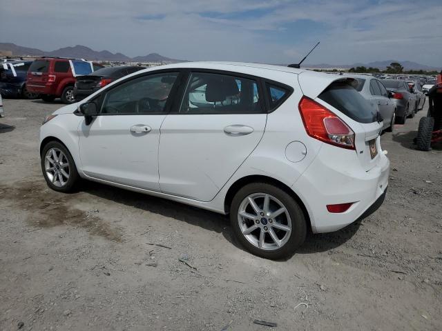 3FADP4EJ8KM115134 - 2019 FORD FIESTA SE WHITE photo 2