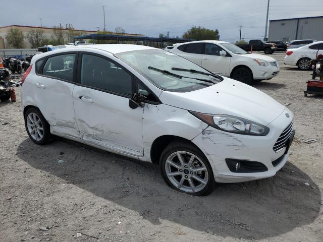 3FADP4EJ8KM115134 - 2019 FORD FIESTA SE WHITE photo 4