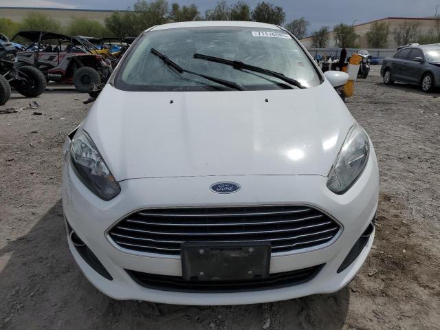3FADP4EJ8KM115134 - 2019 FORD FIESTA SE WHITE photo 5