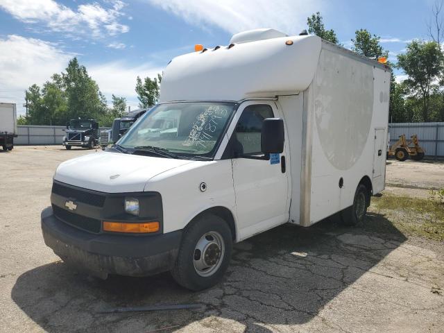 1GBJG31K581105144 - 2008 CHEVROLET EXPRESS G3 WHITE photo 1