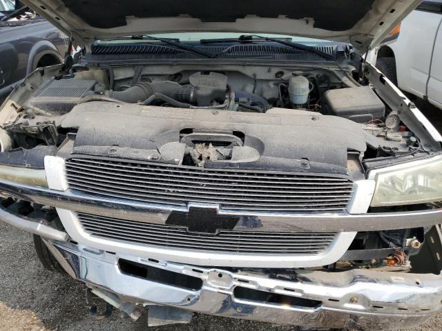 1GCJK33114F143322 - 2004 CHEVROLET SILVERADO K3500 白色 照片 12