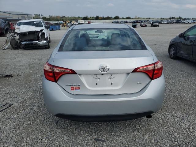 2T1BURHE0JC026767 - 2018 TOYOTA COROLLA L Күміс фото 6