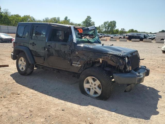 1C4BJWDG2GL106586 - 2016 JEEP WRANGLER UNLIMITED SPORT BLACK photo 4