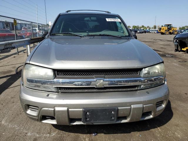 1GNDT13S432128043 - 2003 CHEVROLET TRAILBLAZE SILVER photo 5