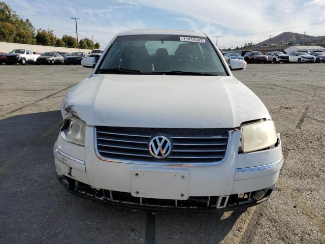 WVWPD63B92P434527 - 2002 VOLKSWAGEN PASSAT GLS WHITE photo 5