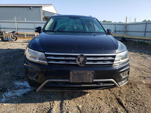 3VV2B7AX1KM101573 - 2019 VOLKSWAGEN TIGUAN SE Noir photo 5