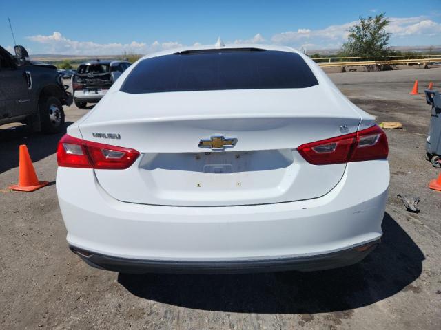 1G1ZE5ST7HF120179 - 2017 CHEVROLET MALIBU LT WHITE photo 6