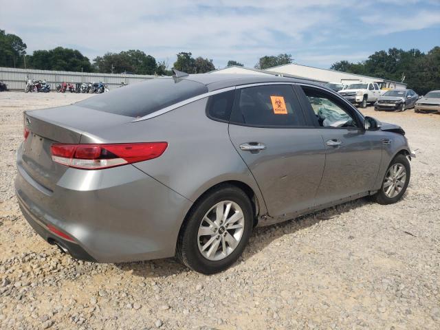 5XXGT4L31JG196128 - 2018 KIA OPTIMA LX Grau Foto 3