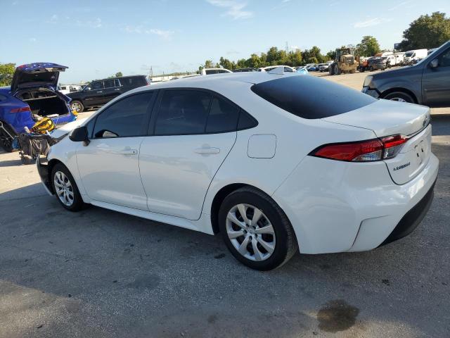 5YFB4MDE5RP180931 - 2024 TOYOTA COROLLA LE თეთრი ფოტო 2