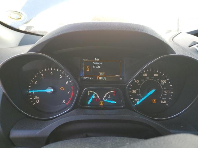 1FMCU0GD3JUB45825 - 2018 FORD ESCAPE SE Silber Foto 9