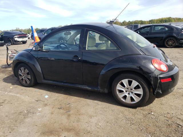 3VWPW3AG0AM023221 - 2010 VOLKSWAGEN NEW BEETLE BLACK photo 2