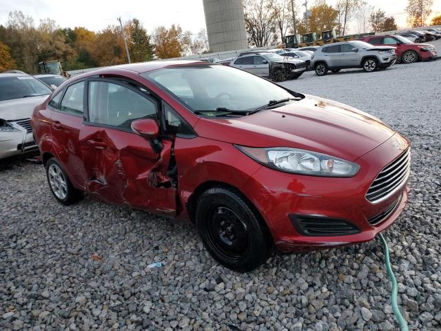 3FADP4BJ4GM194927 - 2016 FORD FIESTA SE RED photo 4