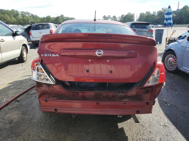 3N1CN7AP4JL853463 - 2018 NISSAN VERSA S BURGUNDY photo 6