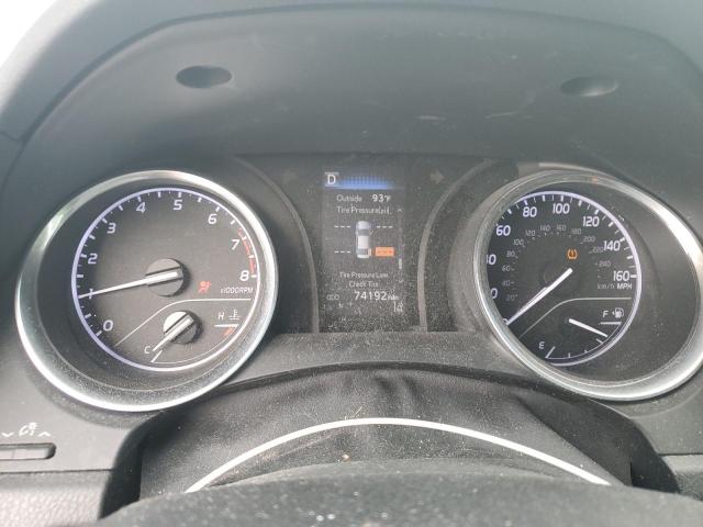 4T1B11HK8JU063211 - 2018 TOYOTA CAMRY L WHITE photo 9