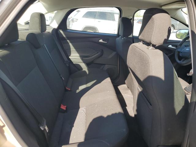 1FADP3F25JL302168 - 2018 FORD FOCUS SE GOLD photo 10