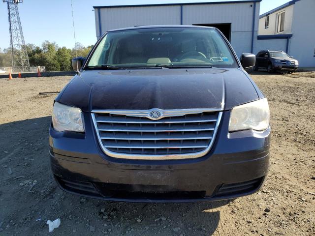 2A4RR4DE4AR173709 - 2010 CHRYSLER TOWN&COUNT LX BLUE photo 5