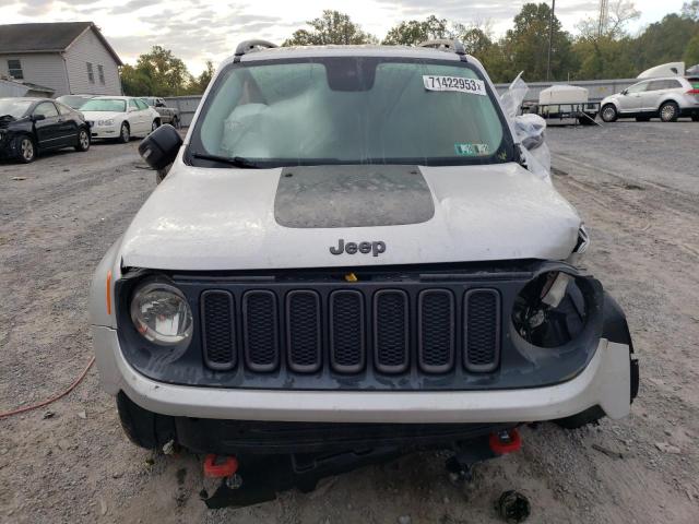 ZACCJBCT8FPC33462 - 2015 JEEP RENEGADE TRAILHAWK SILVER photo 5