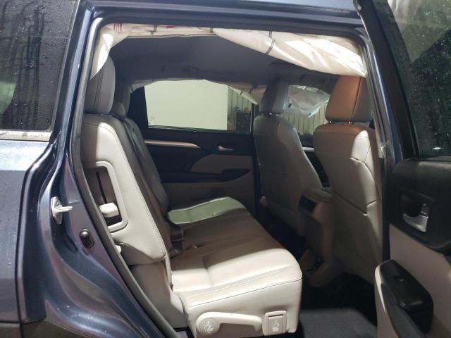 5TDJKRFH1GS500515 - 2016 TOYOTA HIGHLANDER XLE BLUE photo 11