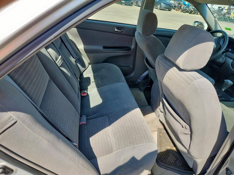 4T1BE32K06U650390 - 2006 TOYOTA CAMRY LE SILVER photo 17