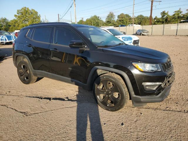 3C4NJDBB5LT218029 - 2020 JEEP COMPASS LATITUDE BLACK photo 4