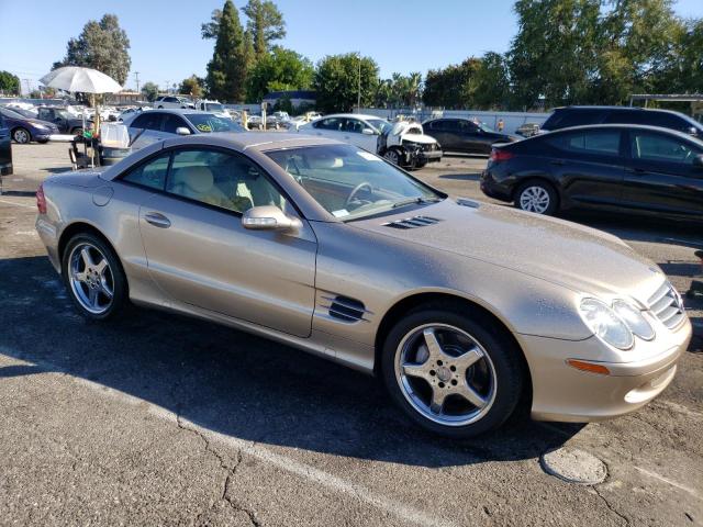 WDBSK75F63F019452 - 2003 MERCEDES-BENZ SL 500R BEIGE photo 4