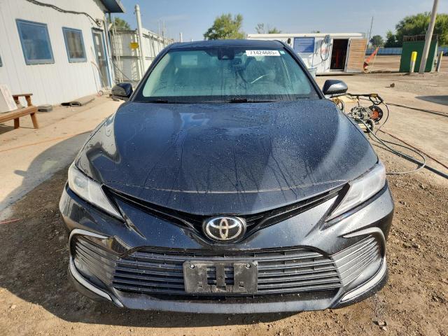 4T1C11AK1NU621601 - 2022 TOYOTA CAMRY LE BLACK photo 5