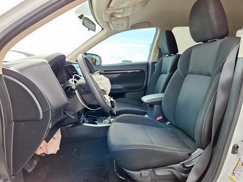 JA4AD2A34LZ003801 - 2020 MITSUBISHI OUTLANDER ES WHITE photo 7