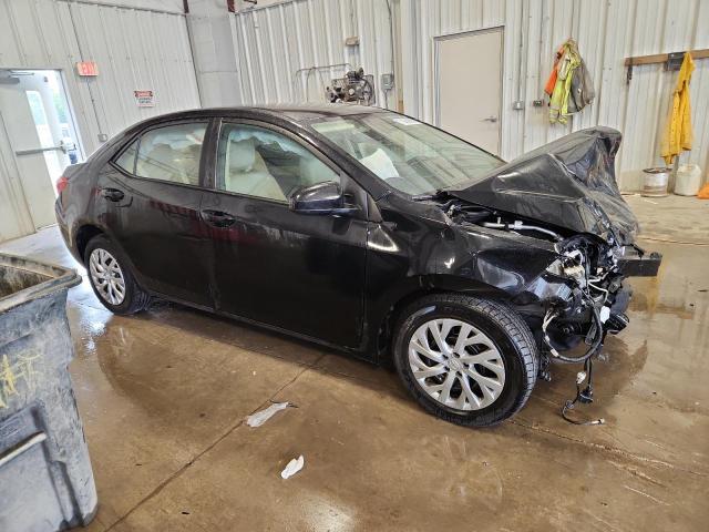 2T1BURHE6JC082812 - 2018 TOYOTA COROLLA L BLACK photo 4