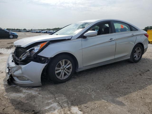 2013 HYUNDAI SONATA GLS, 