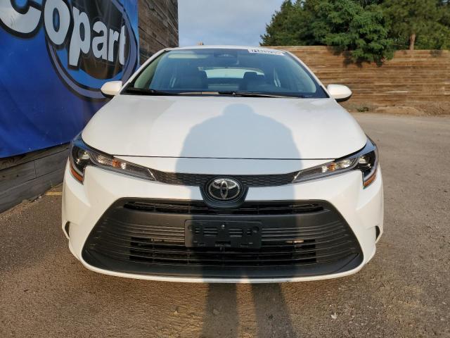 5YFB4MDE3SP310078 - 2025 TOYOTA COROLLA LE WHITE photo 5