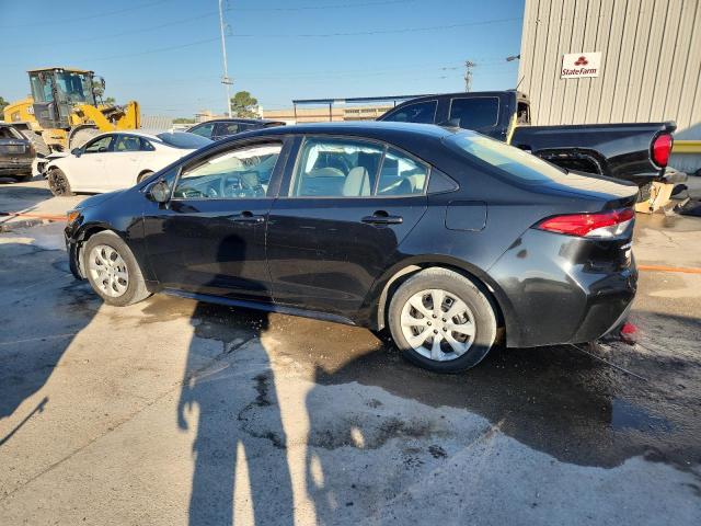 5YFEPMAE5MP176587 - 2021 TOYOTA COROLLA LE Schwarz Foto 2