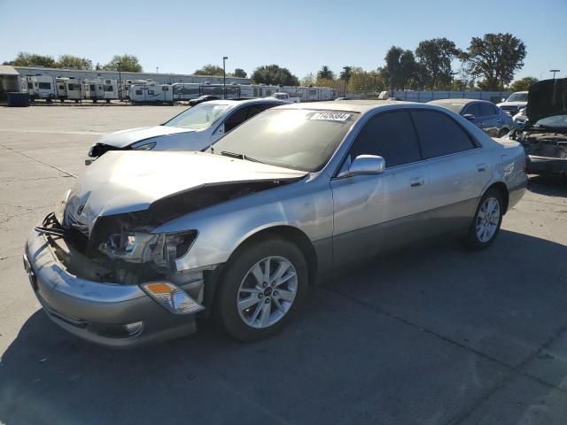 2000 LEXUS ES 300, 