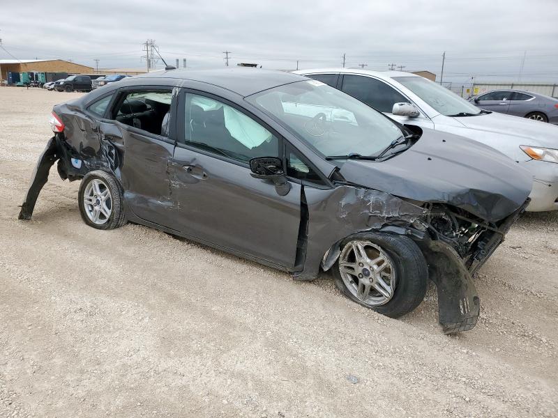 3FADP4BJ5JM134565 - 2018 FORD FIESTA SE 灰色 照片 4