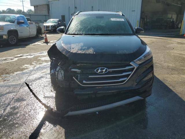 KM8J33A2XHU551422 - 2017 HYUNDAI TUCSON LIMITED BLACK photo 5