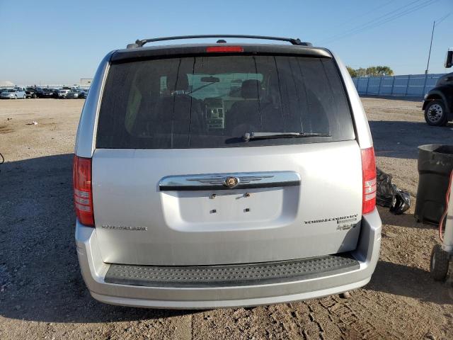 2A4RR5D16AR282739 - 2010 CHRYSLER TOWN & COU TOURING ვერცხლისფერი ფოტო 6