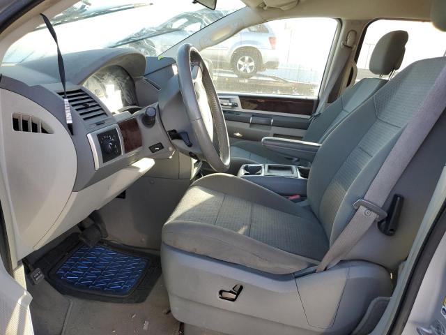 2A4RR5D16AR282739 - 2010 CHRYSLER TOWN & COU TOURING ვერცხლისფერი ფოტო 7