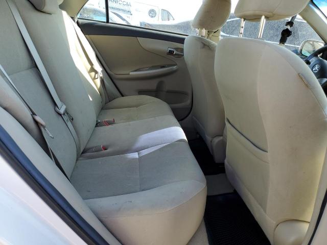 2T1BU4EE5BC566091 - 2011 TOYOTA COROLLA BASE Weiß Foto 10