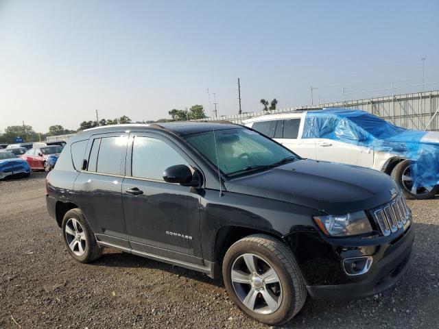1C4NJCEA8HD118520 - 2017 JEEP COMPASS LATITUDE Чорний фото 4