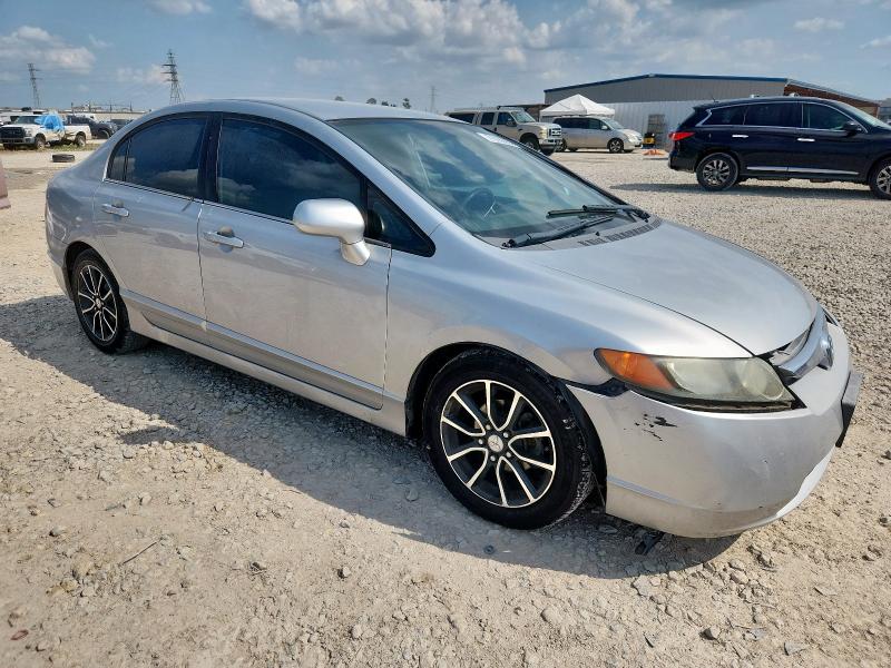 1HGFA16576L115610 - 2006 HONDA CIVIC LX SILVER photo 4