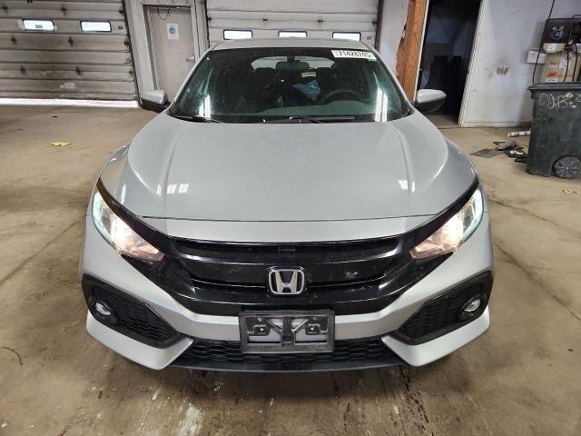 SHHFK7H57JU208780 - 2018 HONDA CIVIC EX Gümüş fotoğraf 5