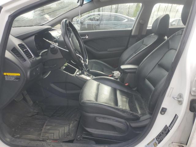 3KPFL4A89HE054185 - 2017 KIA FORTE EX WHITE photo 7