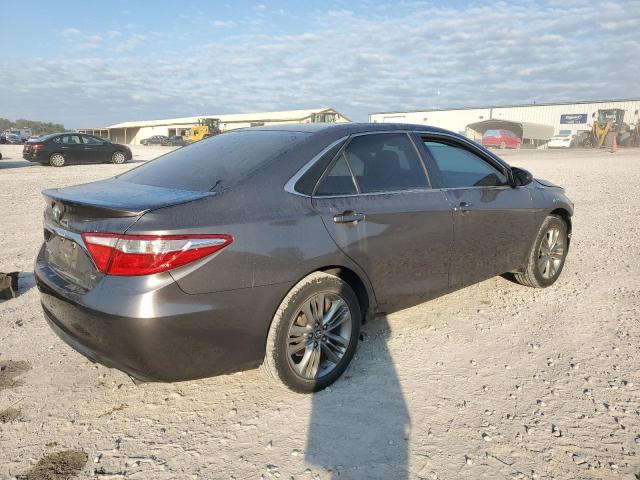 4T1BF1FK9GU227630 - 2016 TOYOTA CAMRY LE ნაცრისფერი ფოტო 3