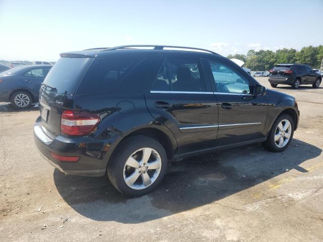 4JGBB8GB5AA593256 - 2010 MERCEDES-BENZ ML 350 4MATIC BLACK photo 3