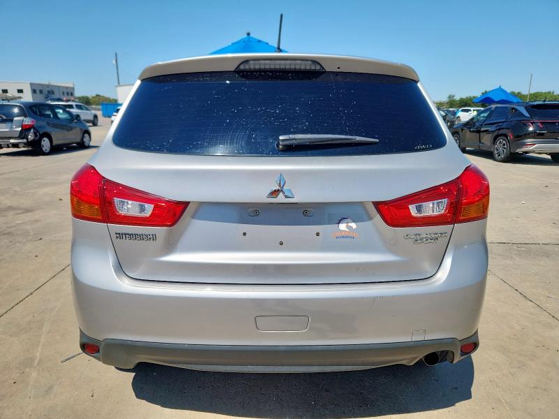 4A4AR3AU1FE038290 - 2015 MITSUBISHI OUTLANDER ES SILVER photo 6