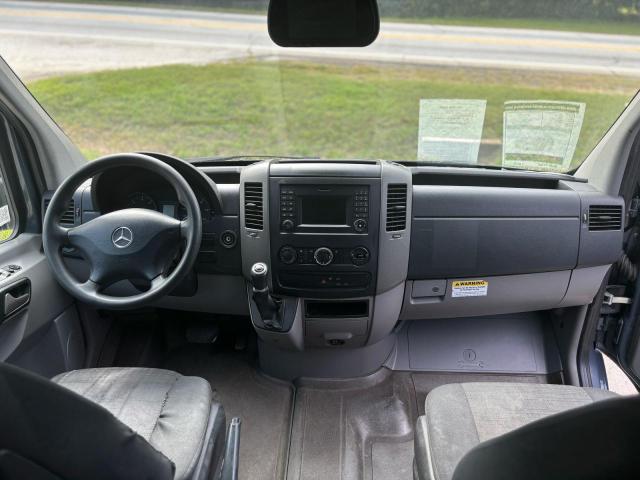 WD3PE7CD4JP631084 - 2018 MERCEDES-BENZ SPRINTER 2500 Niebieski zdjęcie 9