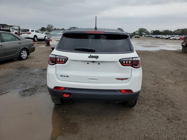 3C4NJDDB1NT186714 - 2022 JEEP COMPASS TRAILHAWK WHITE photo 6