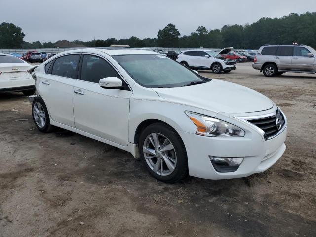 1N4AL3AP8DC254669 - 2013 NISSAN ALTIMA 2.5 WHITE photo 4