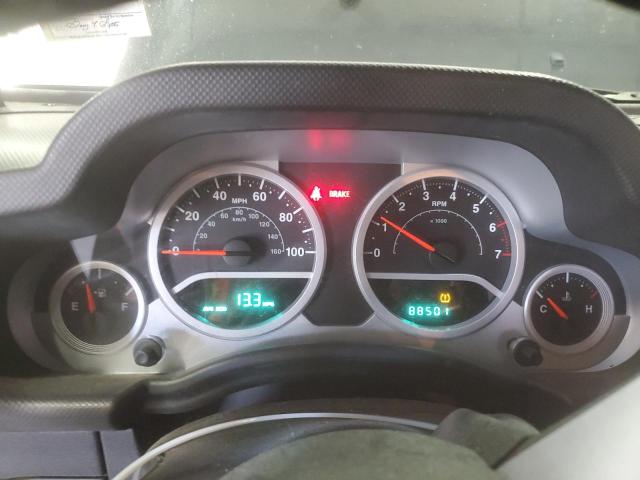 1J4AA5D15AL125149 - 2010 JEEP WRANGLER SAHARA Qara foto 9